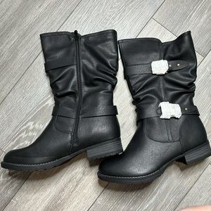 Black boots